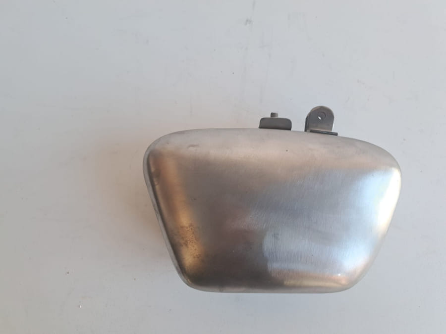 Puch 125 — kastlík na nářadí